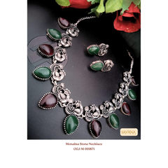 Mona Lisa Stone Necklace