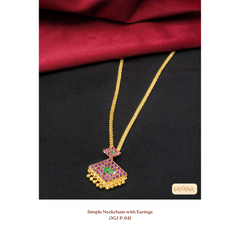 Neck chain with pathakam (Red & Green)